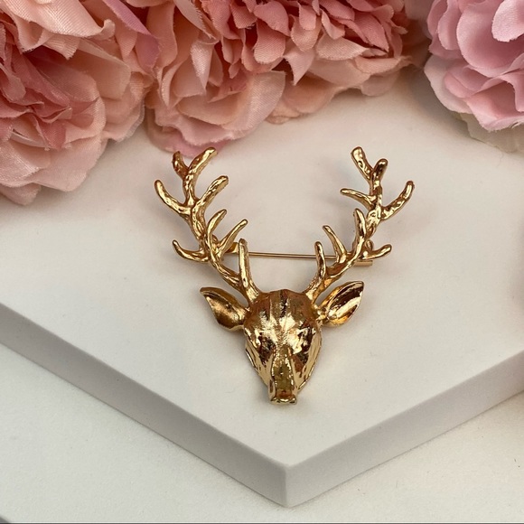 Gold Buck Deer Head Brooch Lapel Pin - Picture 9 of 16